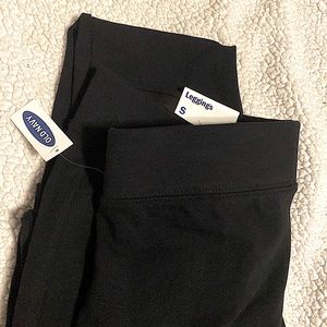 Old navy black full length leggings NWT size Small